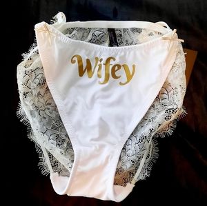 Novelty White Lace Underwear